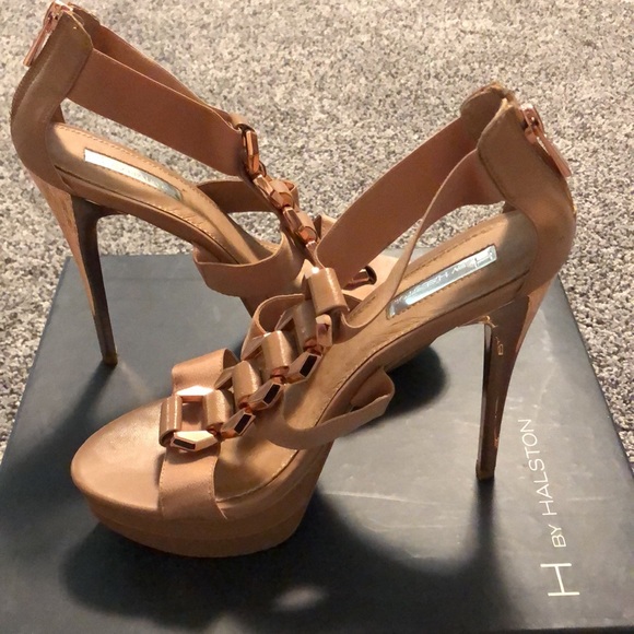 H By Halston Taupe Fabric Heels with Rose Gold - Picture 4 of 10